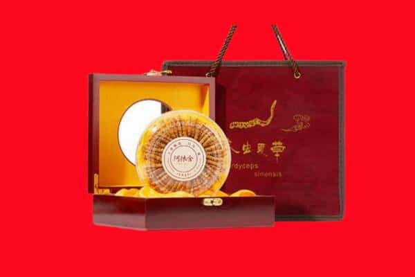 收购资讯:沙河口区回收冬虫夏草是按克吗
